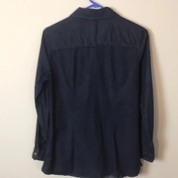🌸 Denim&Company blue button down top. Size XXS. - Picture 5 of 8